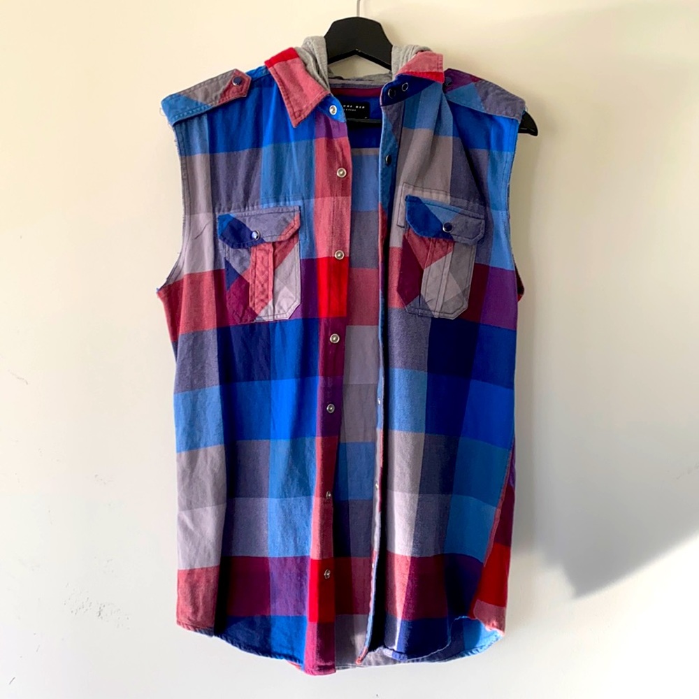 Forever 21 Cut Off Shirt